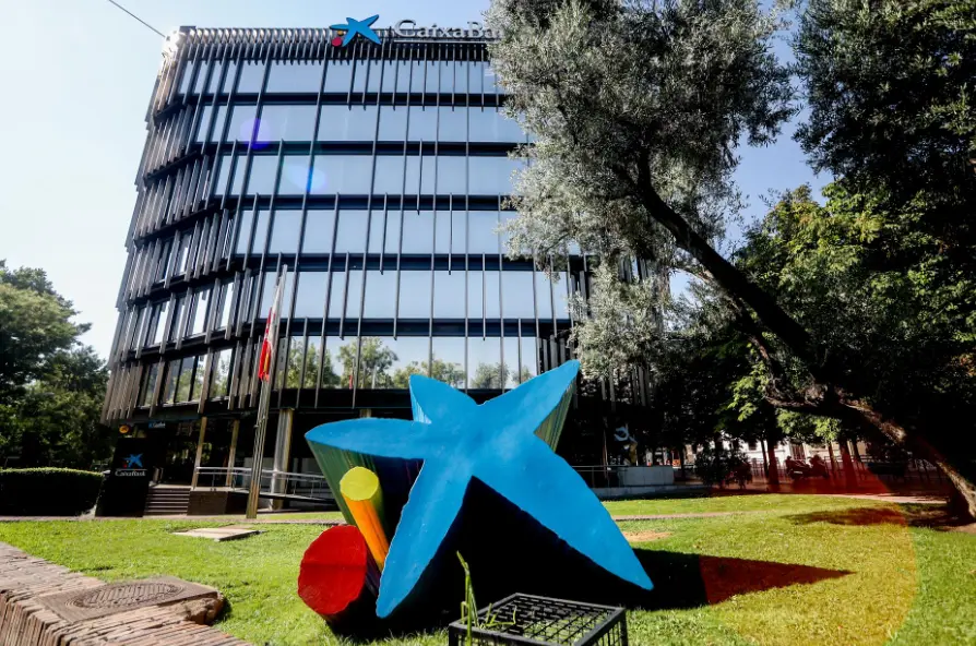  Sede de Caixabank - Ricardo Rubio - Europa Press - Archivo 