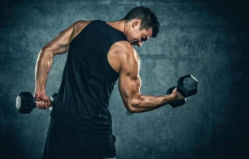  Joven entrenando. ARCHIVO 