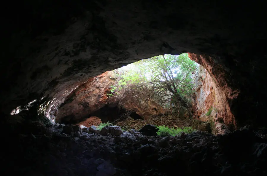  Entrada a Cueva de los M&aacute;rmoles 