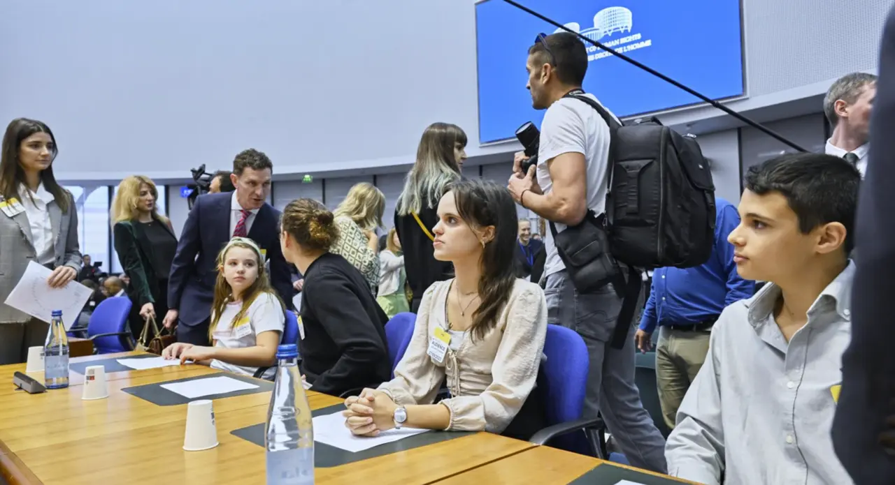  Audiencia P&uacute;blica en el Tribunal Europeo de Derechos Humanos (TEDH) por la demanda de seis j&oacute;venes portugueses contra Espa&ntilde;a y otros 32 pa&iacute;ses por el cambio clim&aacute;tico. - TRIBUNAL EUROPEO DE DERECHOS HUMANOS (TEDH) 