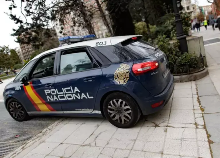  Polic&iacute;a Nacional 