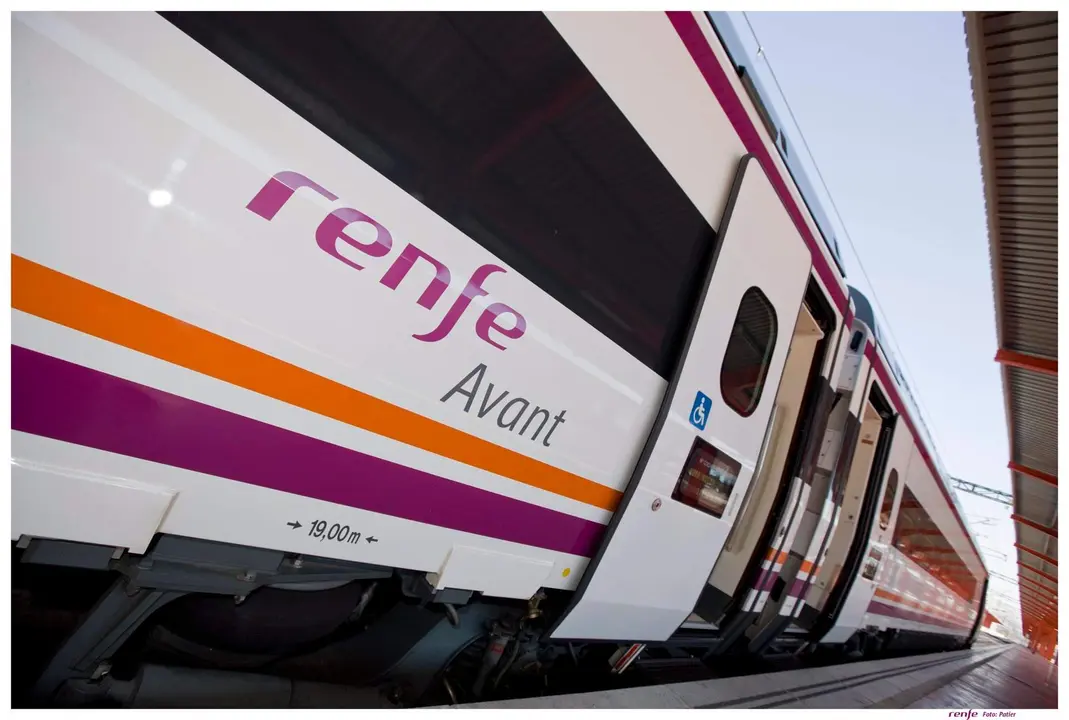  Tren avant de Renfe 