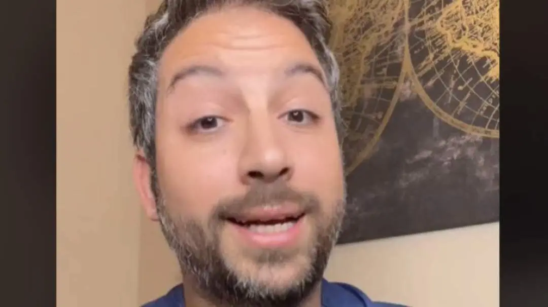  &Aacute;lvaro Fern&aacute;ndez en su v&iacute;deo de TikTok 