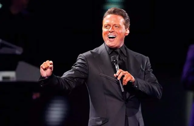  Luis Miguel 