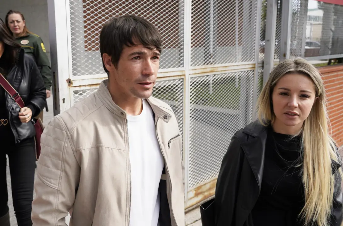  Juan Jos&eacute; Ballesta sale del juzgado junto a su abogada, Beatriz Uriarte, tras declarar, a 07 de noviembre de 2023, en Parla (Madrid, Espa&ntilde;a). - &Aacute;ngel D&iacute;az Bri&ntilde;as - Europa Press 