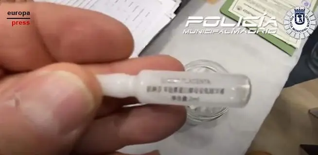  Cosm&eacute;ticos ilegales y cancer&iacute;genos en una peluquer&iacute;a de Usera 