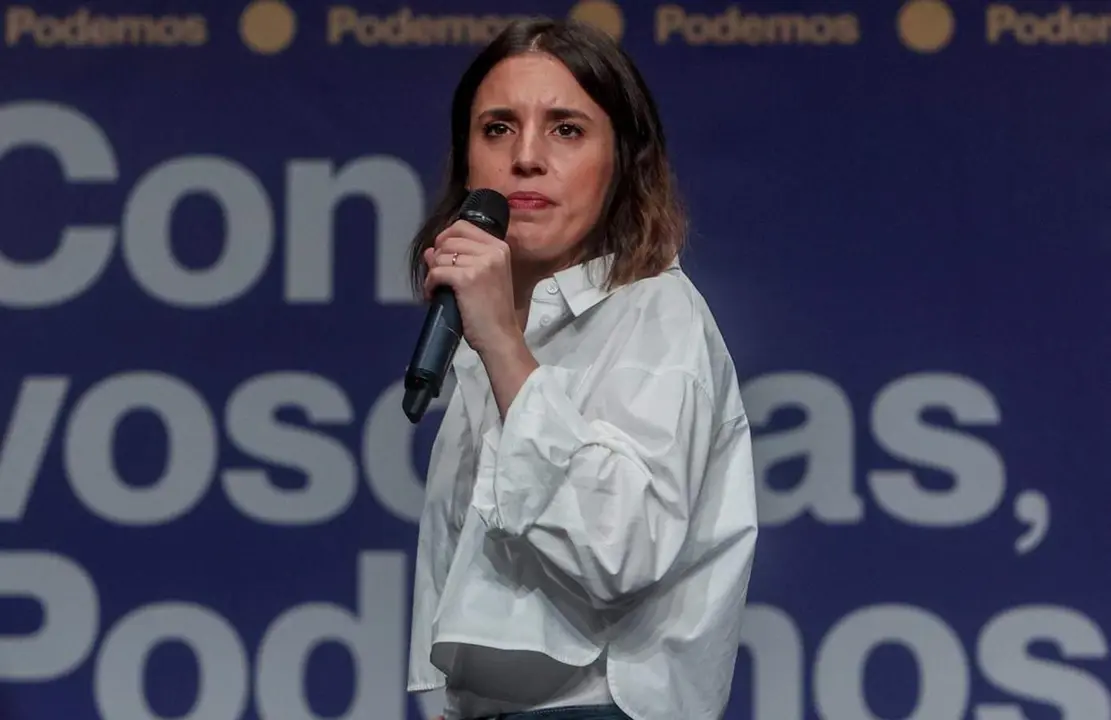  Archivo - La secretaria de Acci&oacute;n de Gobierno de Podemos y ministra de Igualdad en funciones, Irene Montero, interviene durante una Conferencia Pol&iacute;tica del partido, en el C&iacute;rculo de Bellas Artes, a 4 de noviembre de 2023, en Madrid (Espa&ntilde;a). La conferenc - Ricardo Rubio - Europa Press - Archivo 