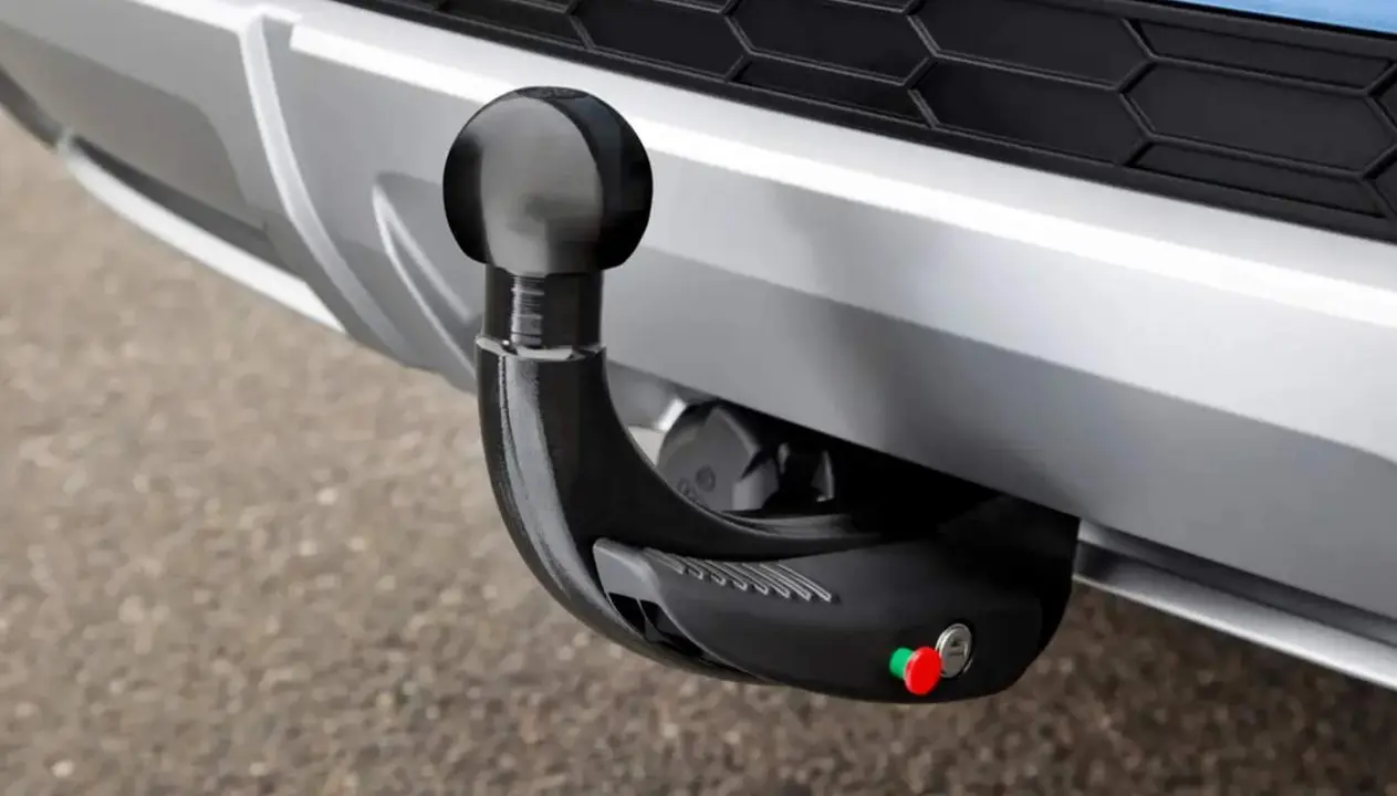  Bola de remolque en un coche 