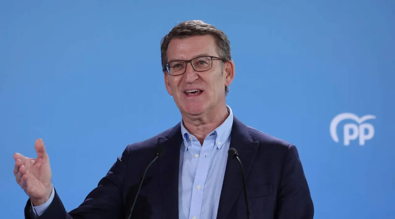  El presidente del PP, Alberto N&uacute;&ntilde;ez Feij&oacute;o, interviene ante el el Comit&eacute; de Direcci&oacute;n en Toledo. - ISABEL INFANTES 