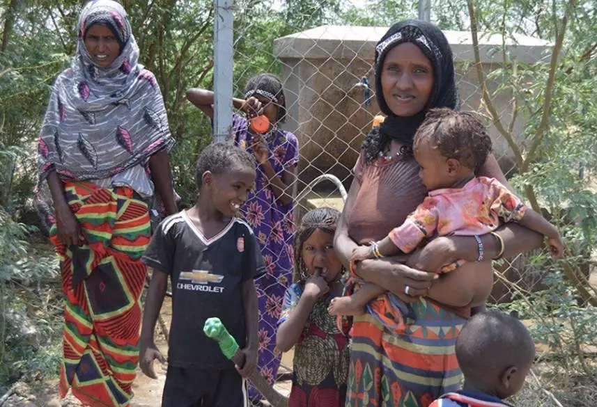  Un proyecto de salud y nutrici&oacute;n de la Fundaci&oacute;n Amref Salud &Aacute;frica entre mujeres embarazadas y ni&ntilde;os, con la financiaci&oacute;n de Laboratorios Vi&ntilde;as, ha beneficiado a 2.150 mujeres y a casi 9.000 ni&ntilde;os en Etiop&iacute;a 