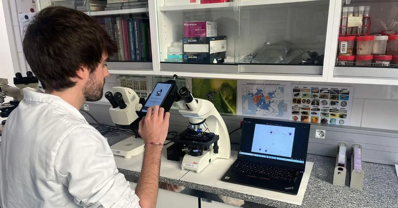  Un estudio avala una app para diagnosticar la malaria utilizando inteligencia artificial - HOSPITAL VALL D'HEBRON 