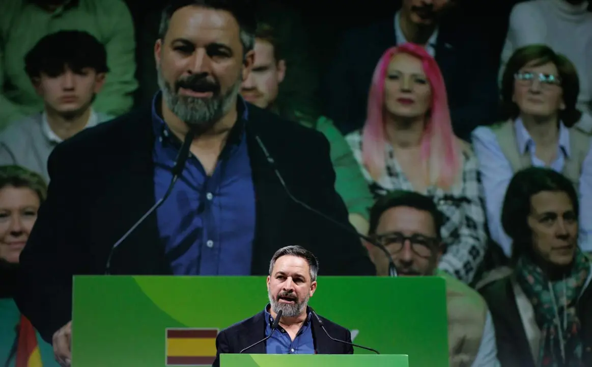  El l&iacute;der de Vox, Santiago Abascal, interviene durante el acto de reelecci&oacute;n del l&iacute;der de Vox tras la Asamblea General Extraordinaria de Vox, en el Madrid Marriott Auditorium Hotel & Conference Center, a 27 de enero de 2024, en Madrid (Espa&ntilde;a). Vox ha cump - Alejandro Mart&iacute;nez V&eacute;lez - Europa Press 