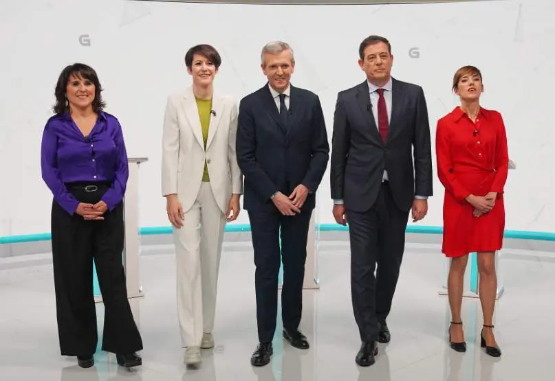  La candidata de Podemos Galicia a la Presidencia de la Xunta, Isabel Faraldo, la candidata del BNG a la Presidencia de la Xunta de Galicia, Ana Pont&oacute;n, el presidente de la Xunta de Galicia y candidato del PP a la reelecci&oacute;n, Alfonso Rueda, el candid 