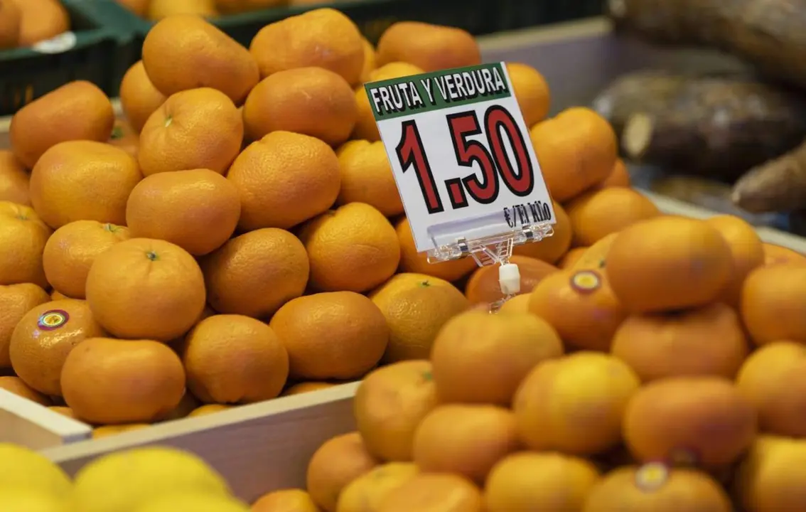  Archivo - Mandarinas en un puesto de un mercado. - Eduardo Parra - Europa Press - Archivo 