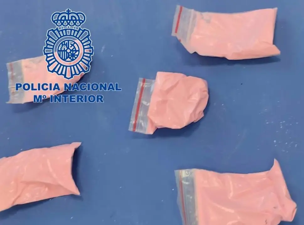  Archivo - Imagen de archivo de 'coca&iacute;na rosa'. - POLIC&Iacute;A NACIONAL - Archivo 