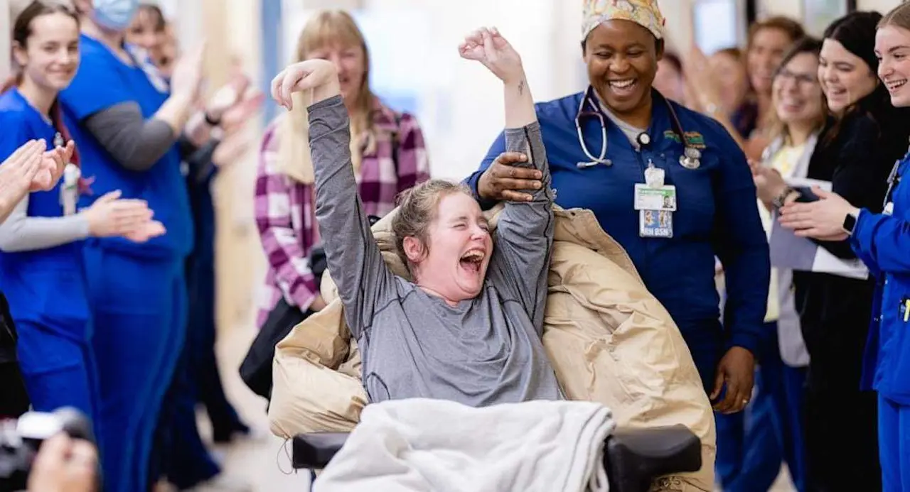  Jennifer Flewellen despierta del coma 