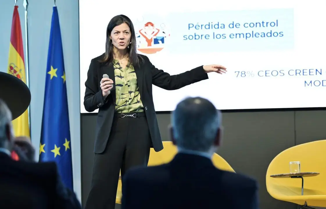  Presentaci&oacute;n del informe 'Navegando la nueva normalidad: teletrabajo y desaf&iacute;os para managers' - DKV 