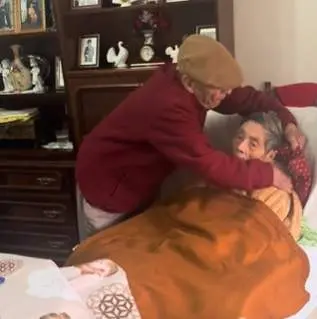  Dos abuelos en TikTok 