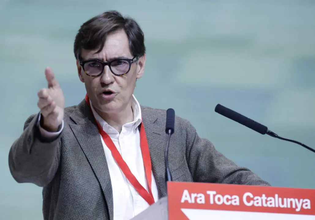  El primer secretario del PSC, Salvador Illa, en la jornada de clausura del 15 Congreso del PSC. - KIKE RINC&Oacute;N - EUROPA PRESS 