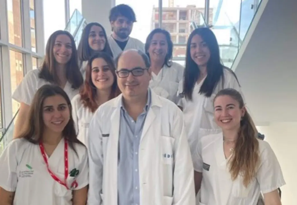  El Hospital Cl&iacute;nico de Val&egrave;ncia demuestra que a&ntilde;adir inmunoterapia al tratamiento est&aacute;ndar mejora la supervivencia en c&aacute;ncer de c&eacute;rvix - GVA 