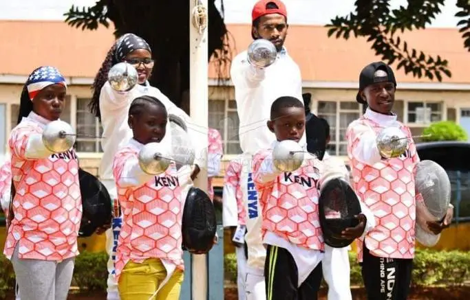  El entrenador Isaac con los esgrimistas de Tsavora - cr&eacute;dito Tsavora Fencing, permiso concedido a GNN 
