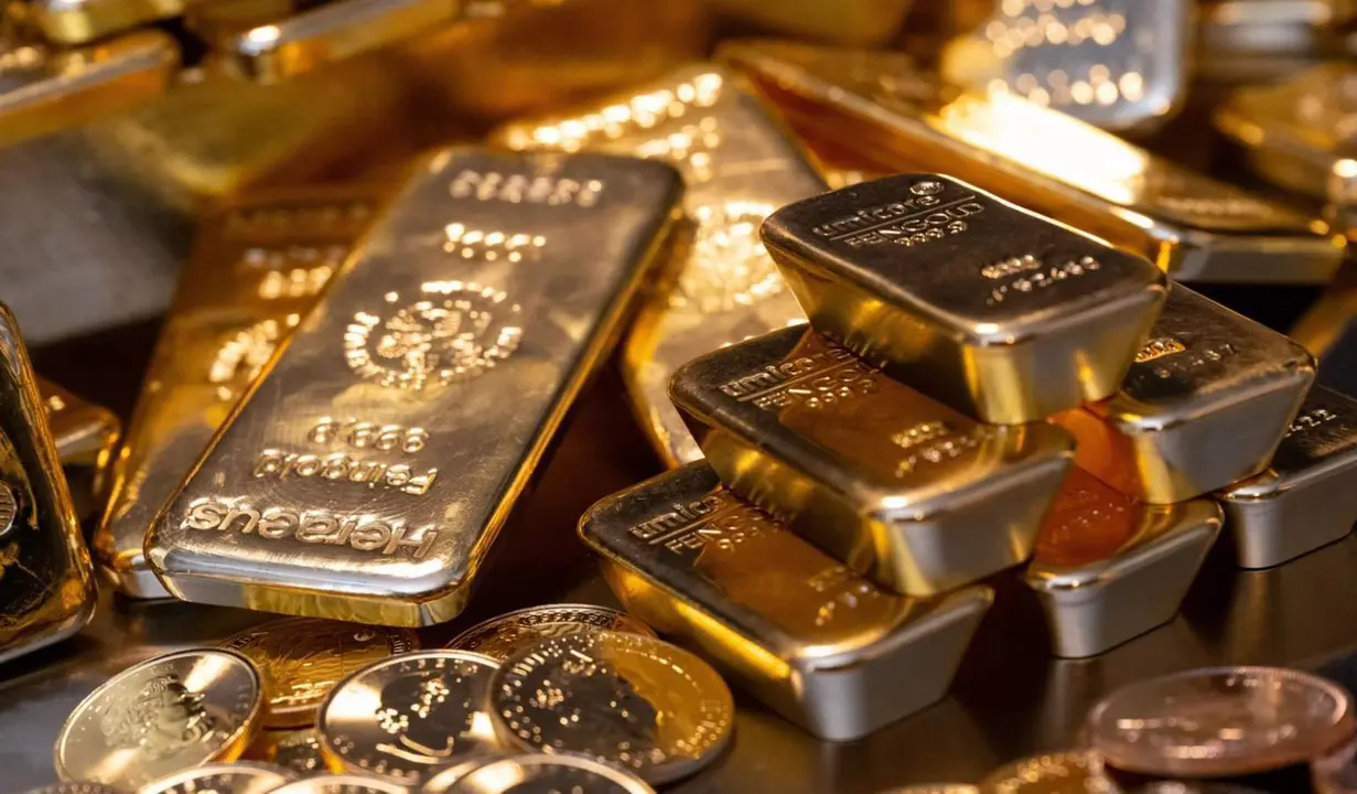  Archivo - Lingotes y monedas de oro. - Sven Hoppe/dpa - Archivo 