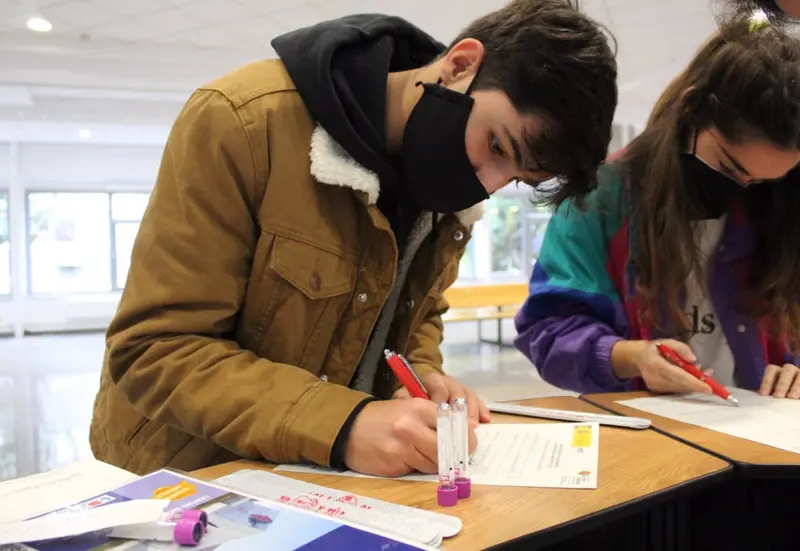  Archivo - Registro como donante de m&eacute;dula &oacute;sea. - CENTRO DE TRANSFUSIONES - Archivo 