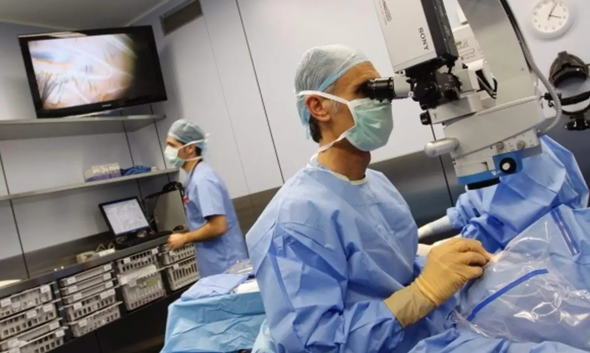  Archivo - Imagen de archivo de un quir&oacute;fano. - ANGEL CARBONELL - Archivo 