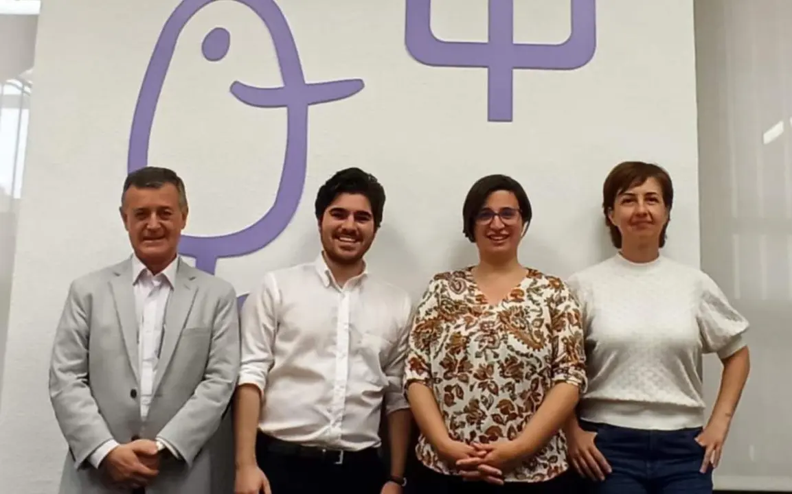  (De Izquierda A Derecha). Pedro Gil-Monte, Pedro Gil-Laorden, Irene Checa Y Bego&ntilde;a Espejo. - UV 