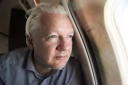  Julian Assange 