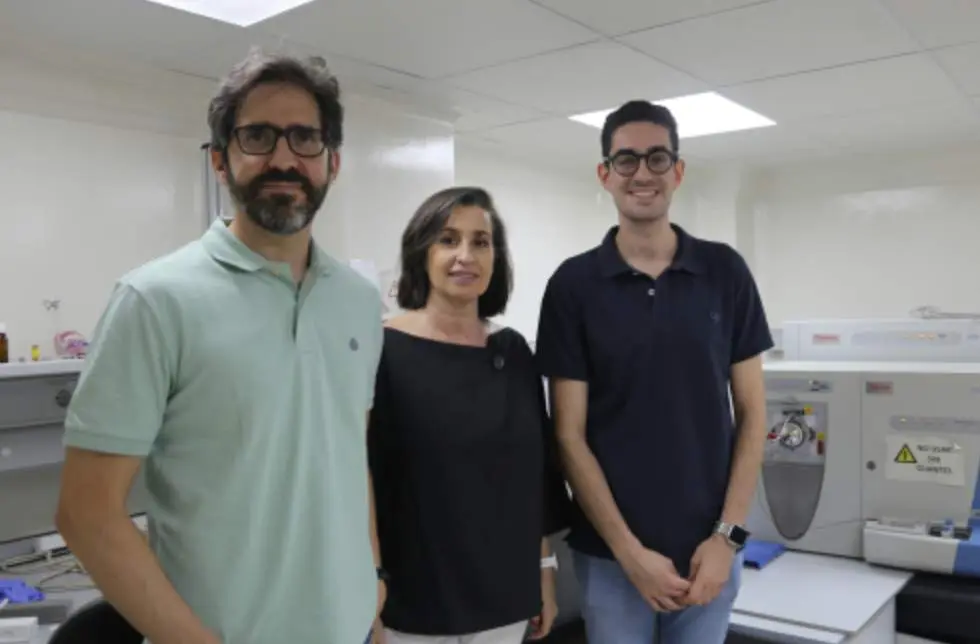  De izquierda a derecha los investigadores Rafael Lucena, Marisol C&aacute;rdenas y Jaime Mill&aacute;n 