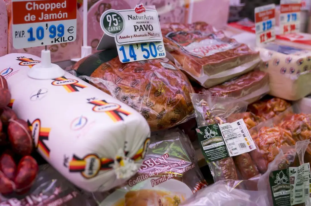  Archivo - Precios en una charcuter&iacute;a - A. P&eacute;rez Meca - Europa Press - Archivo 