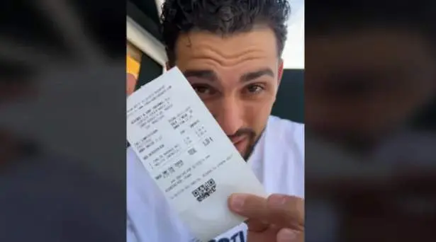  El desayuno le decepcion&oacute; mucho.mario_baeza / TIKTOK<br>| 20 minutos 