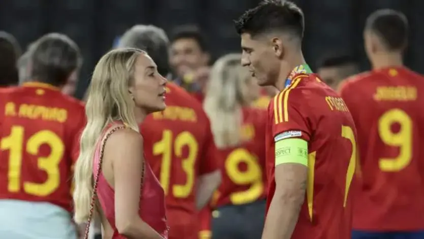  Alice Campello y &Aacute;lvaro Morata en la Final de la Eurocopa 