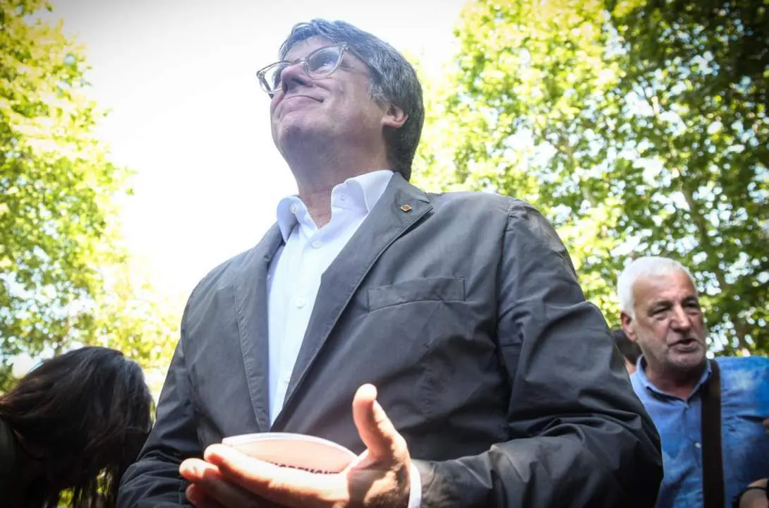  Archivo - El expresidente de la Generalitat de Catalunya, Carles Puigdemont, durante el acto de celebraci&oacute;n del cuarto aniversario de la fundaci&oacute;n de Junts - Gl&ograve;ria S&aacute;nchez - Europa Press - Archivo 