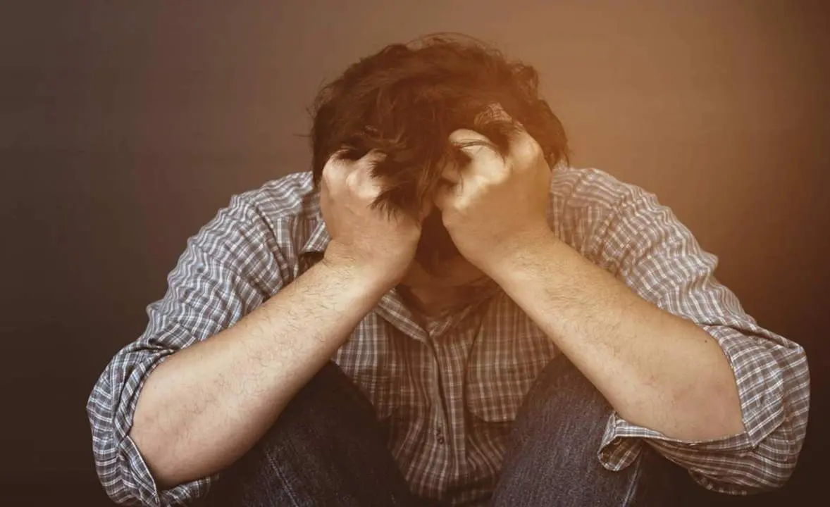  Archivo - Ansiedad, depresi&oacute;n, tristeza, salud mental. - INTERNATIONAL SOS - Archivo 