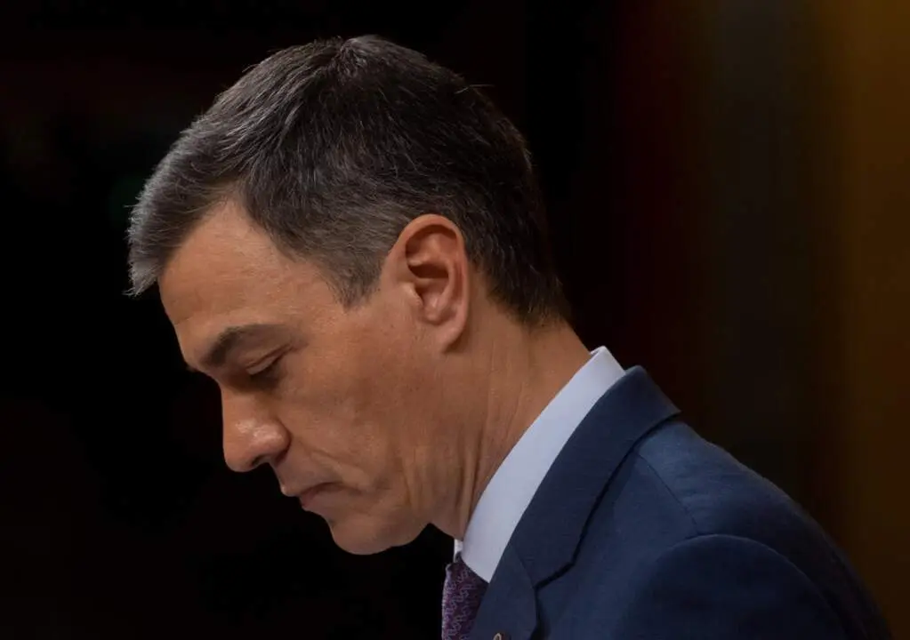  El presidente del Gobierno, Pedro S&aacute;nchez, durante una sesi&oacute;n plenaria, en el Congreso de los Diputados, a 27 de noviembre de 2024, en Madrid (Espa&ntilde;a). El presidente del Ejecutivo y el presidente del PP, afrontan su primer cara a cara tras la DANA. Adem&aacute;s - Eduardo Parra - Europa Press 