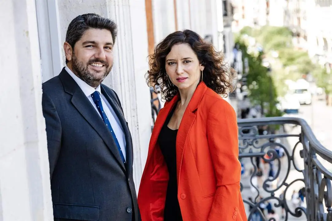  El presidente de la Regi&oacute;n de Murcia, Fernando L&oacute;pez Miras y la presidenta de la Comunidad de Madrid, Isabel D&iacute;az Ayuso 