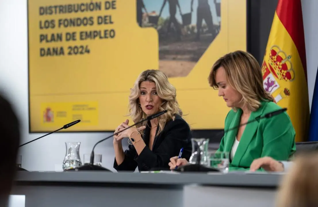  (I-D) La vicepresidenta segunda y ministra de Trabajo y Econom&iacute;a Social, Yolanda D&iacute;az, y la ministra de Educaci&oacute;n, Formaci&oacute;n Profesional y Deportes, Pilar Alegr&iacute;a, en la rueda de prensa posterior al Consejo de Ministros - Matias Chiofalo - Europa Press 