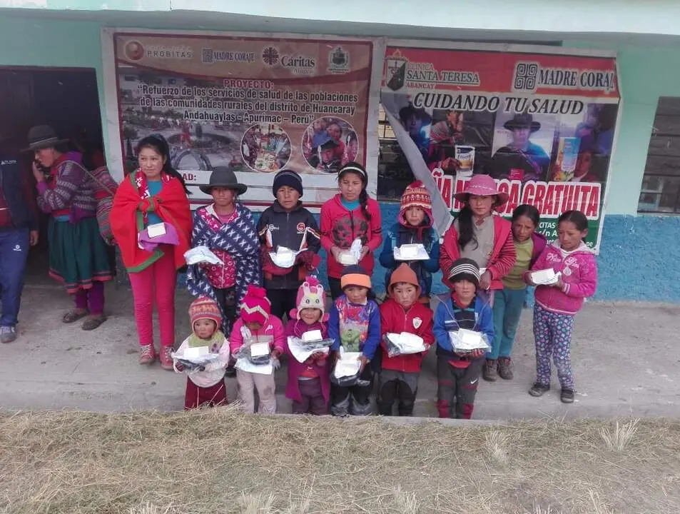  Grupo con jab&oacute;n donado por Madre Coraje 