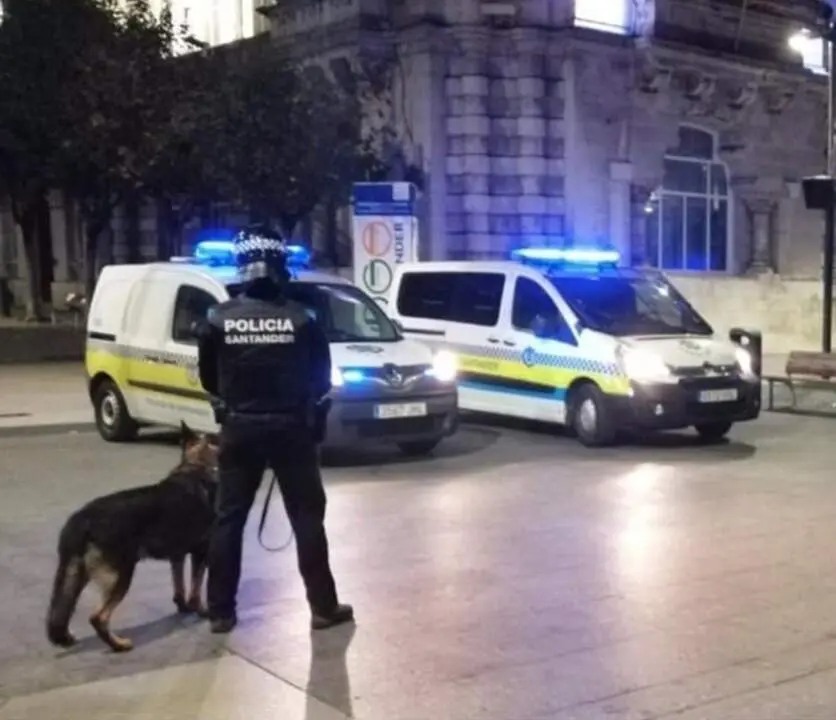  Archivo - Polic&iacute;a Local de Santander.-ARCHIVO - CCOO - Archivo | EP 