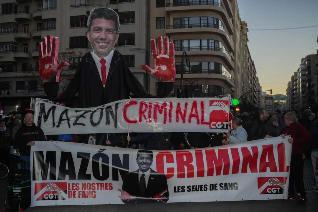  Una nueva manifestaci&oacute;n exige dimisi&oacute;n de Maz&oacute;n por la dana y muestra "toda la rabia del pueblo dos meses despu&eacute;s" - JORGE GIL / EUROPA PRESS 