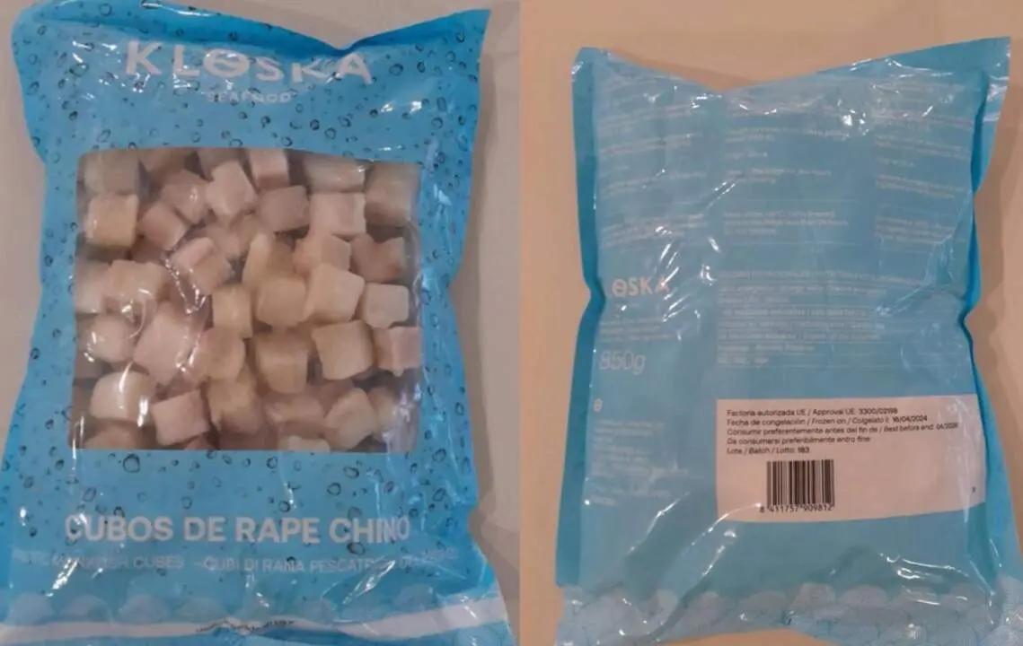  Imagen de uno de los cubos de rape congelado de la marca 'KLOSKA Seafood'. - AESAN 