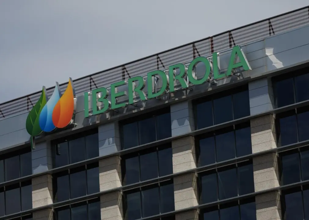  Fachada de la sede de Iberdrola, a 31 de marzo de 2023, en Madrid (Espa&ntilde;a). Energ&iacute;as Renovables Ibermap, la 'joint venture' creada en 2021 por Mapfre e Iberdrola para coinvertir en energ&iacute;as limpia, ha alcanzado los 445 megavatios (MW) en cartera - Eduardo Parra - Europa Press 