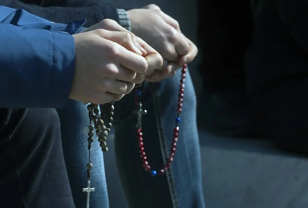  Oraciones en Roma por el Pont&iacute;fice. - ALESSIA GIULIANI / Zuma Press / ContactoPhoto 