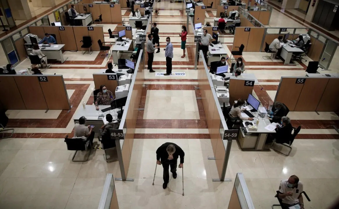  Archivo - Vista general de una oficina de la Agencia Tributaria - Eduardo Parra - Europa Press - Archivo 