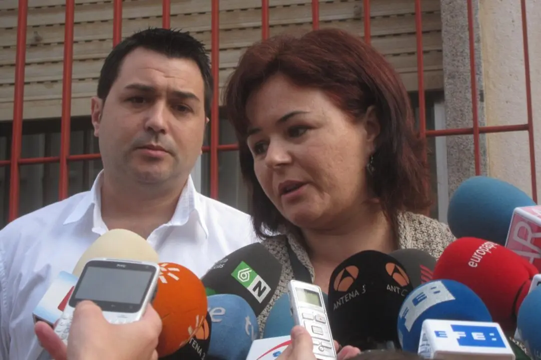  Archivo - Ruth Ortiz con su hermano Estanislao - EUROPA PRESS - Archivo 