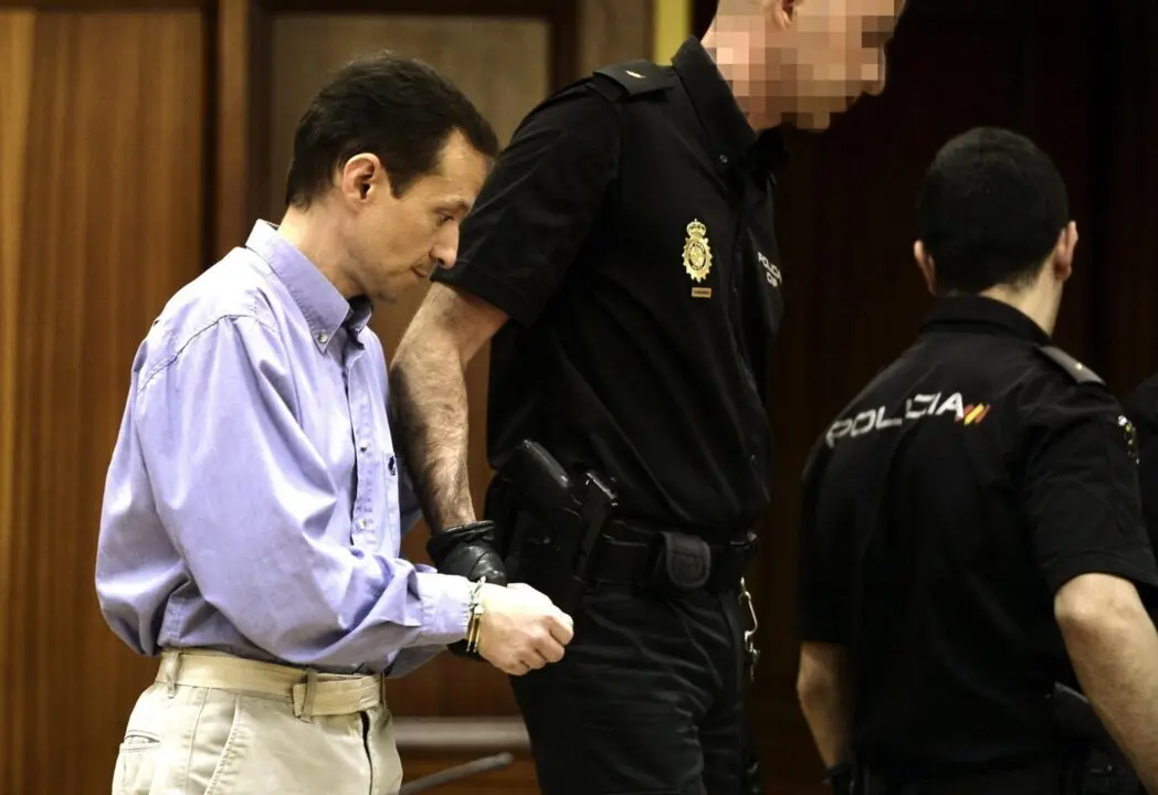  Archivo - Jos&eacute; Bret&oacute;n tras escuchar el veredicto del jurado por el asesinato de sus hijos - POOL - Archivo 