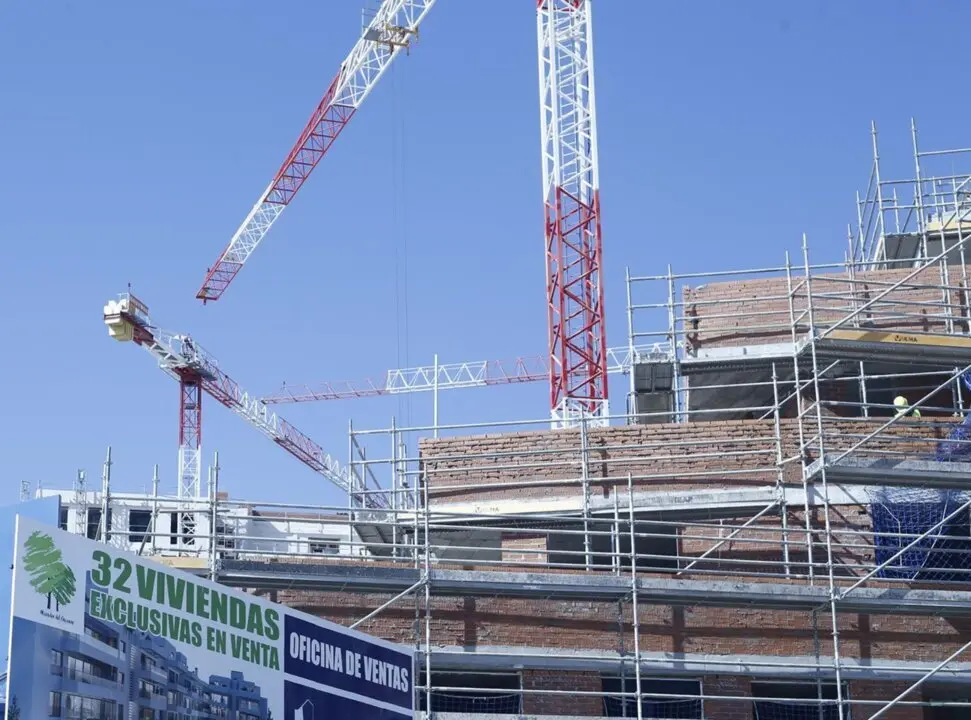  Archivo - Piso, pisos, vivienda, viviendas, casa, casas, alquiler, compra, hipoteca, hipotecas, euribor, construcci&oacute;n, gr&uacute;a, gr&uacute;as - EUROPA PRESS - Archivo 