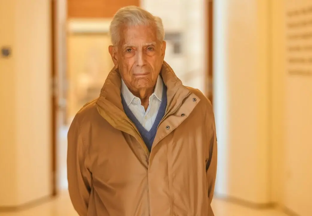  Archivo - Imagen de archivo del Premio Nobel de Literatura, Mario Vargas Llosa - Europa Press/Contacto/Lorenzo Carnero - Archivo 